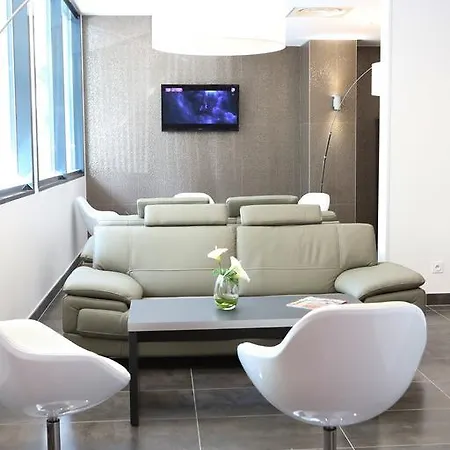 Aeroport Paris Orly - Aparthotel 3*