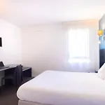 公寓式酒店 奥利兰吉全套房公寓酒店