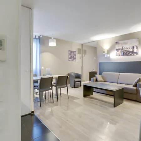 Paris Orly Aparthotel
