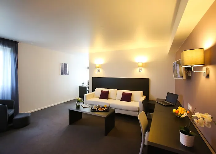 Villa Paris Orly Rungis