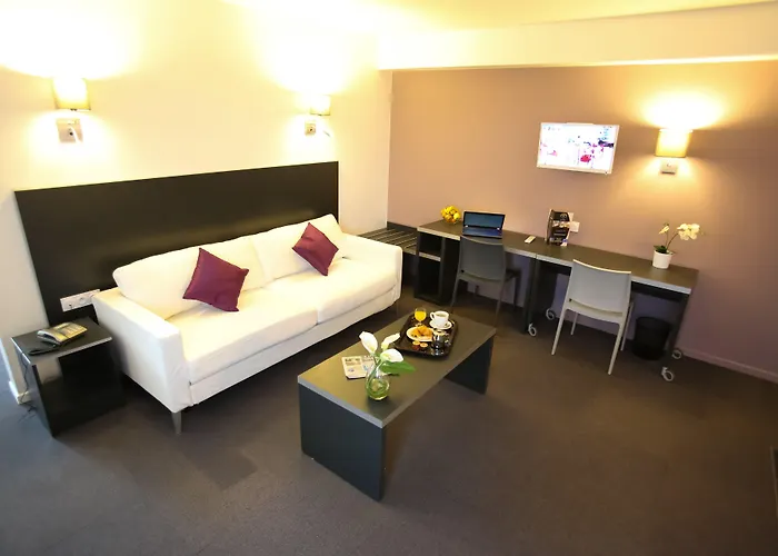 Villa Paris Orly 3*