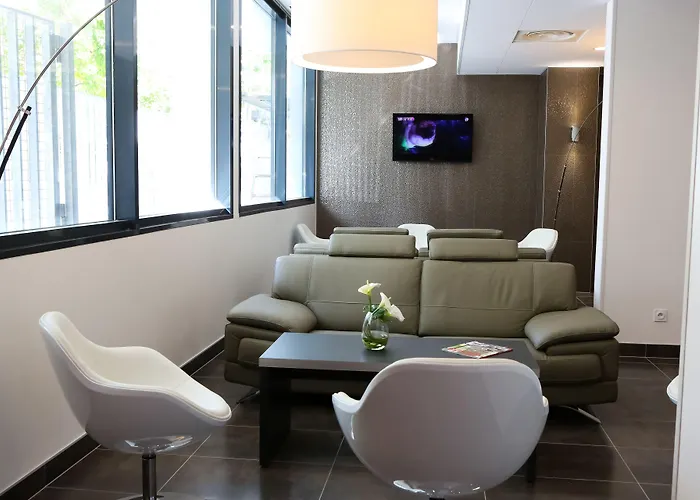 Villa Paris Orly Aparthotel