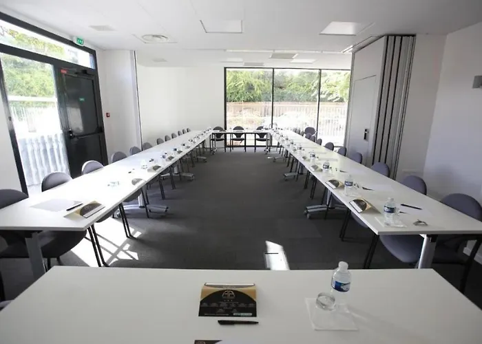 Aparthotel Villa Paris Orly